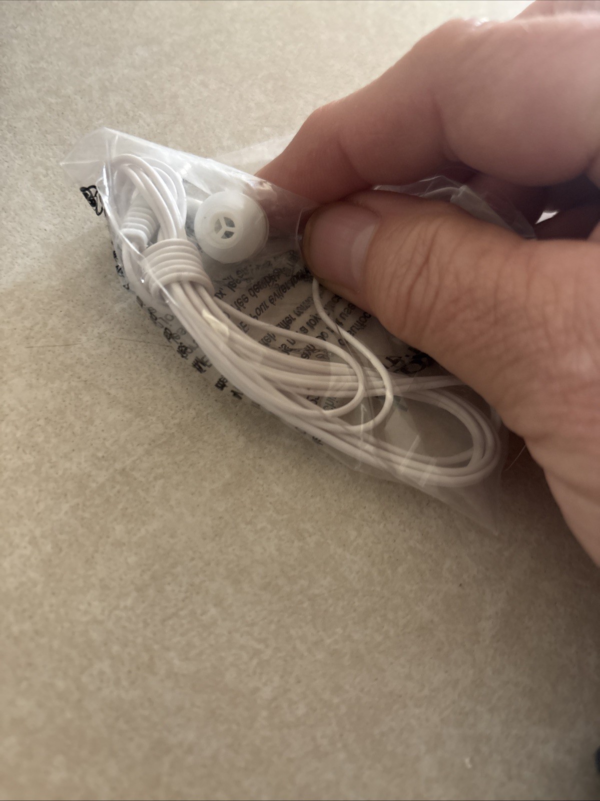 In-Ear Only Headphones – White NOS Sealed New Earbuds