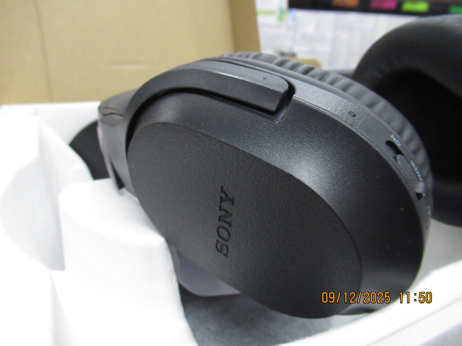 Lot of 5 Sony RF400 Wireless Home Theater Headphones – Black