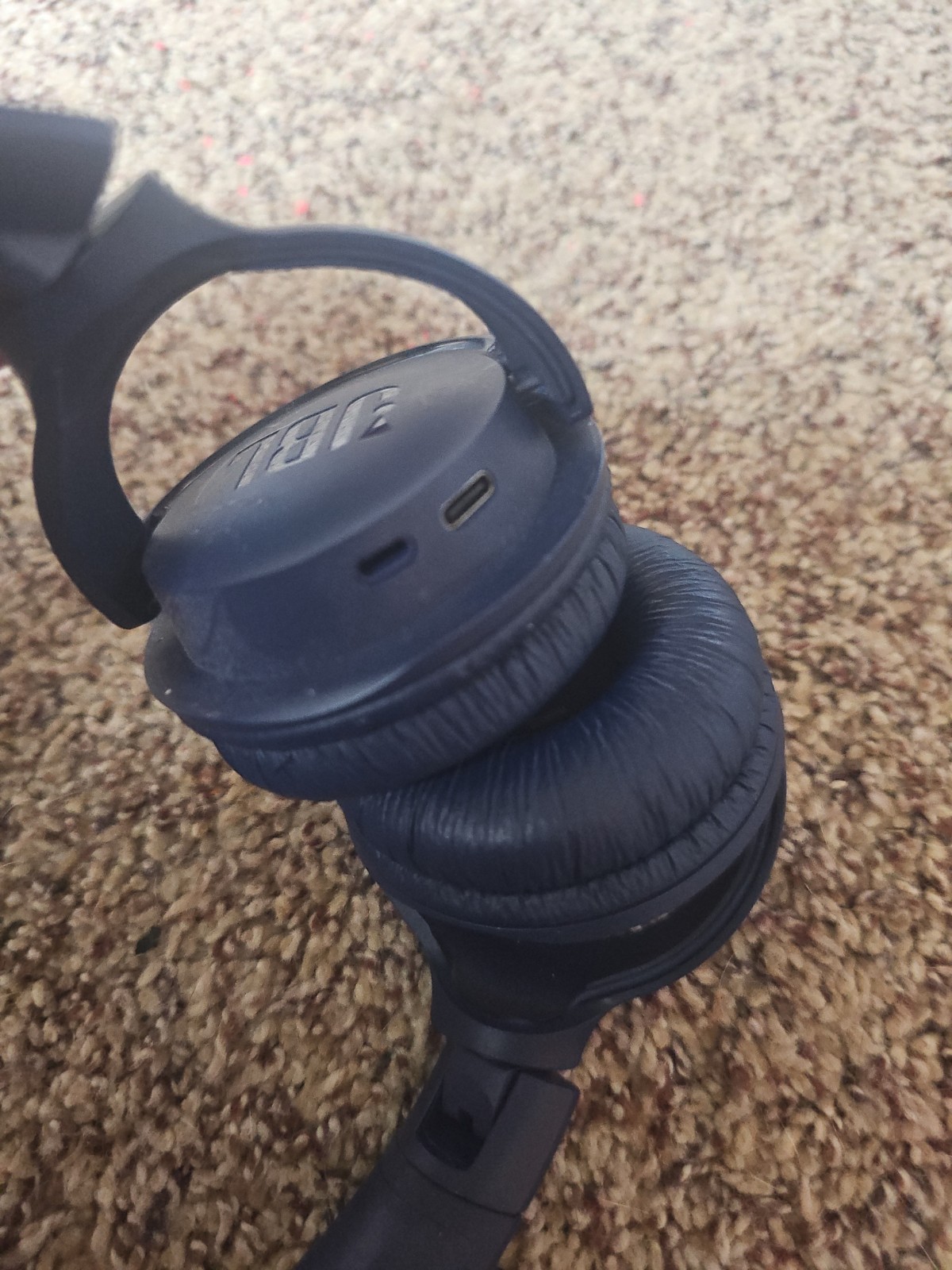JBL T510BT Wireless Over-Ear Headphones – Navy Blue
