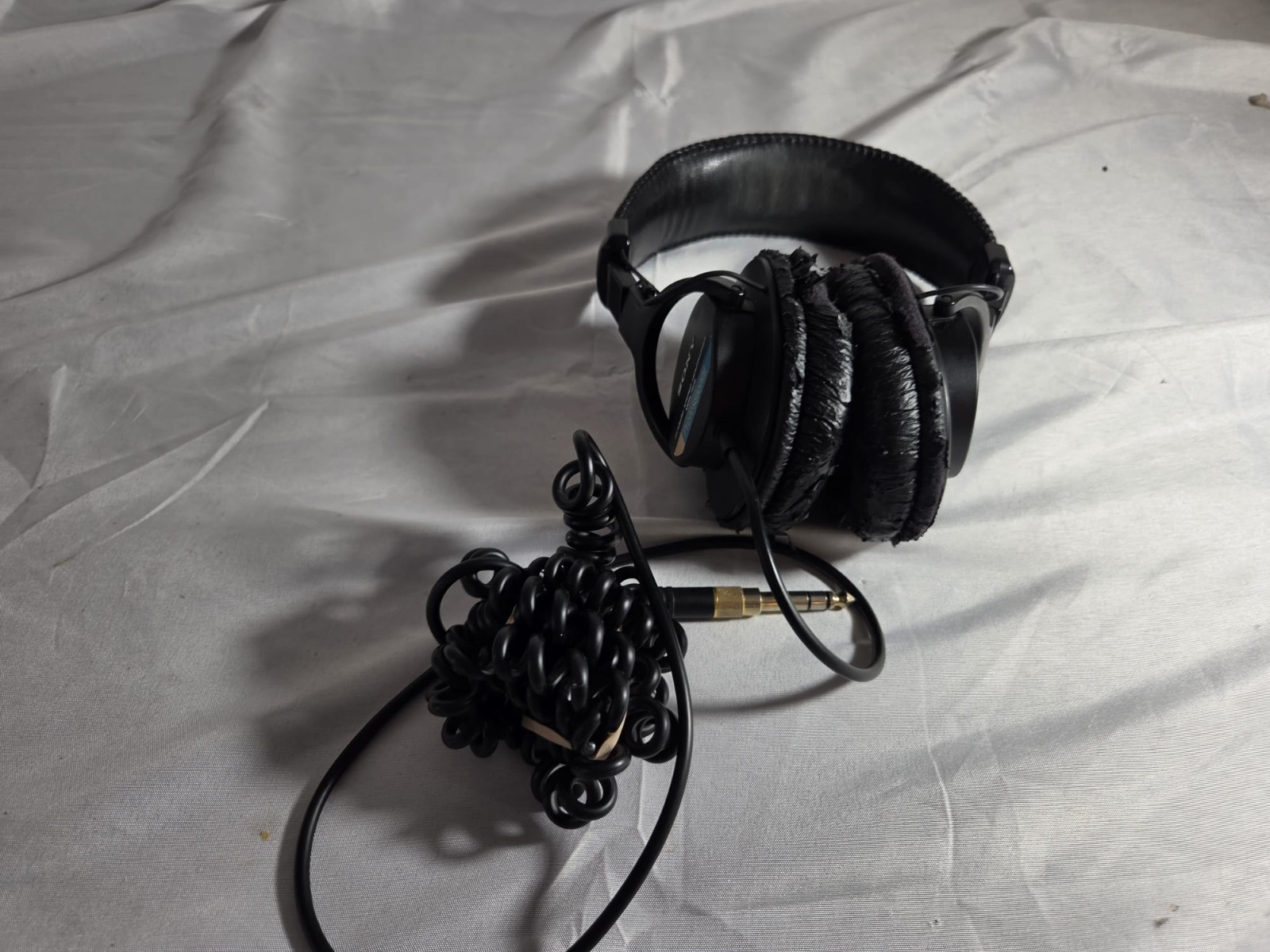 Sony MDR-7506 Professional Over-Ear Headphones Black Tested Working
