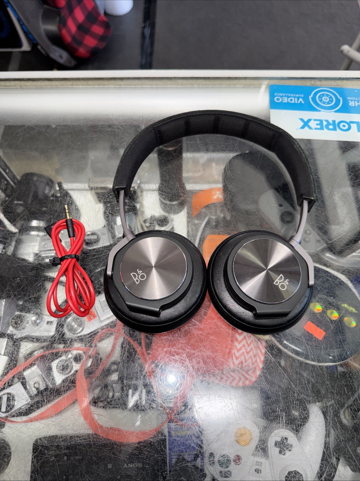 Bang & Olufsen H6 BeoPlay Wired-Over Ear Headphones Black