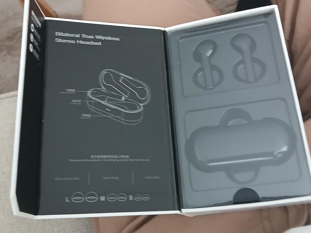 WIRELESS HEADSET TOUCH CONTROL DESIGN V5.0 NEW MULTI DEVICES