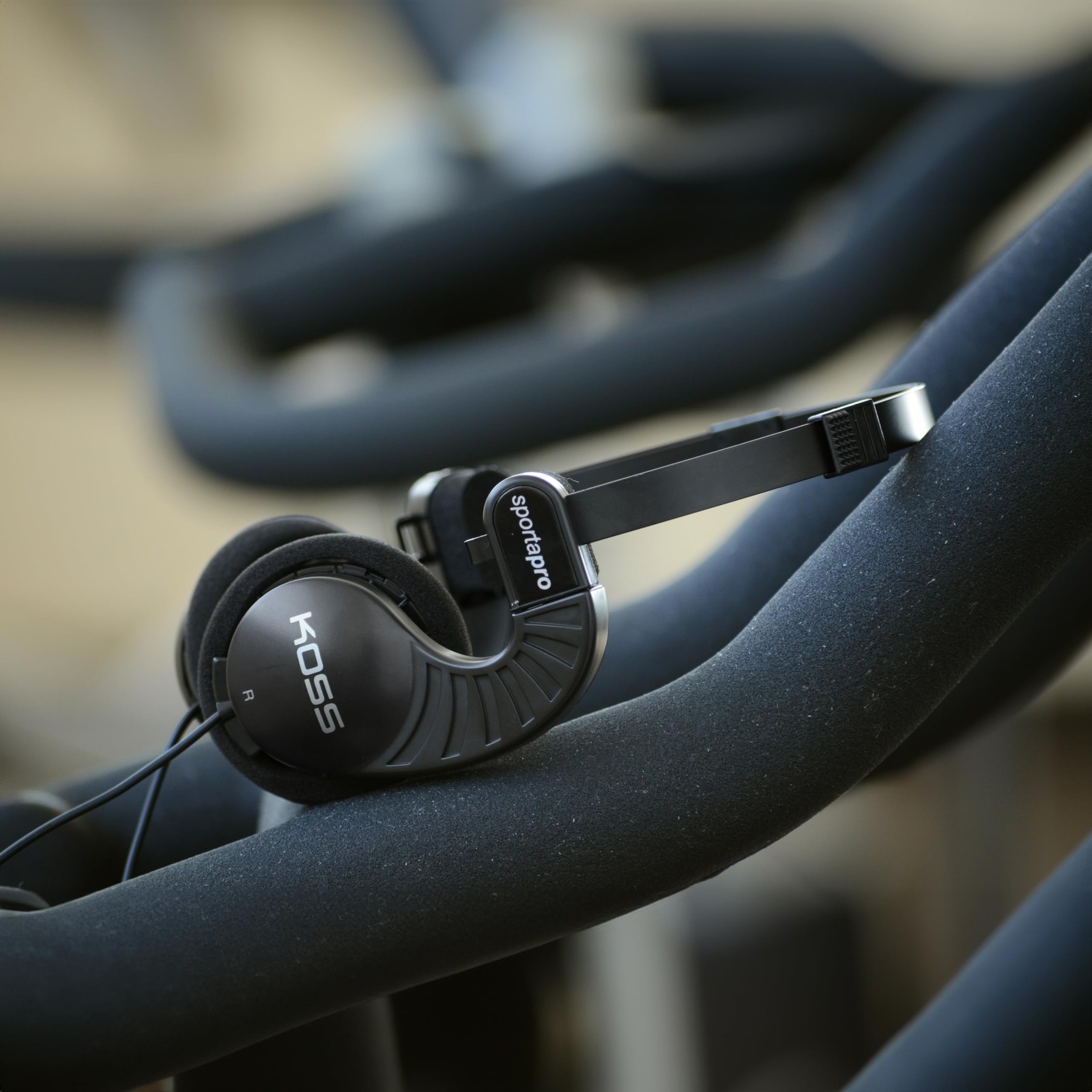 Koss SportaPro Stereo Headphones, Standard Packaging