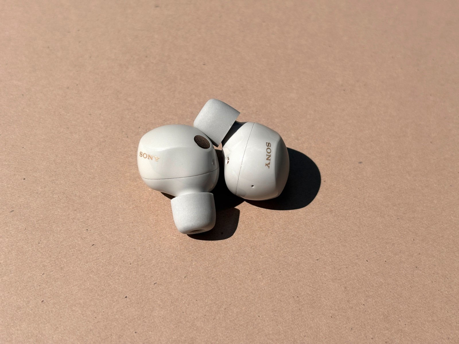SONY WF-1000XM5/S Earphones Wireless Bluetooth Noise Canceling – SILVER #E