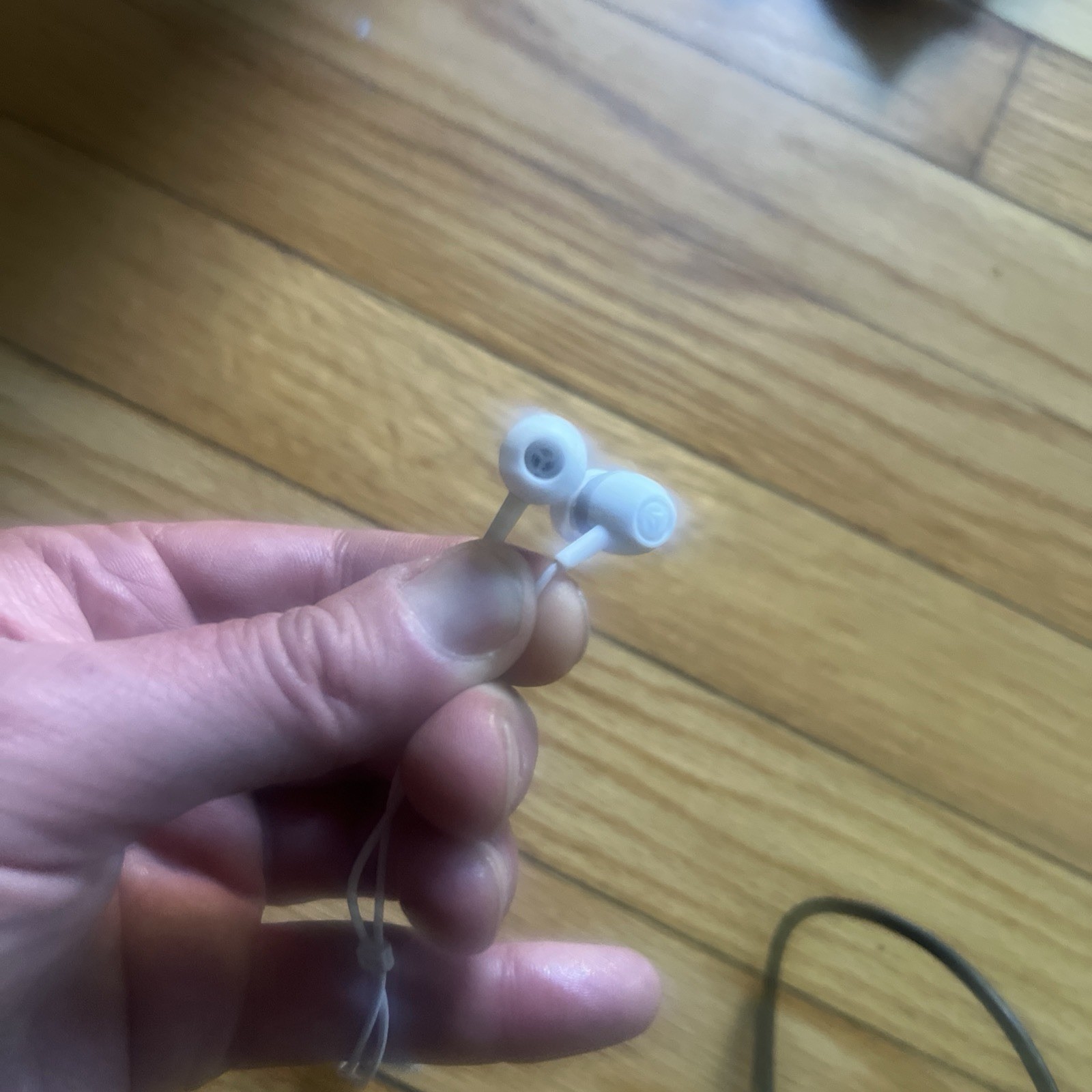 corded earbuds usb c