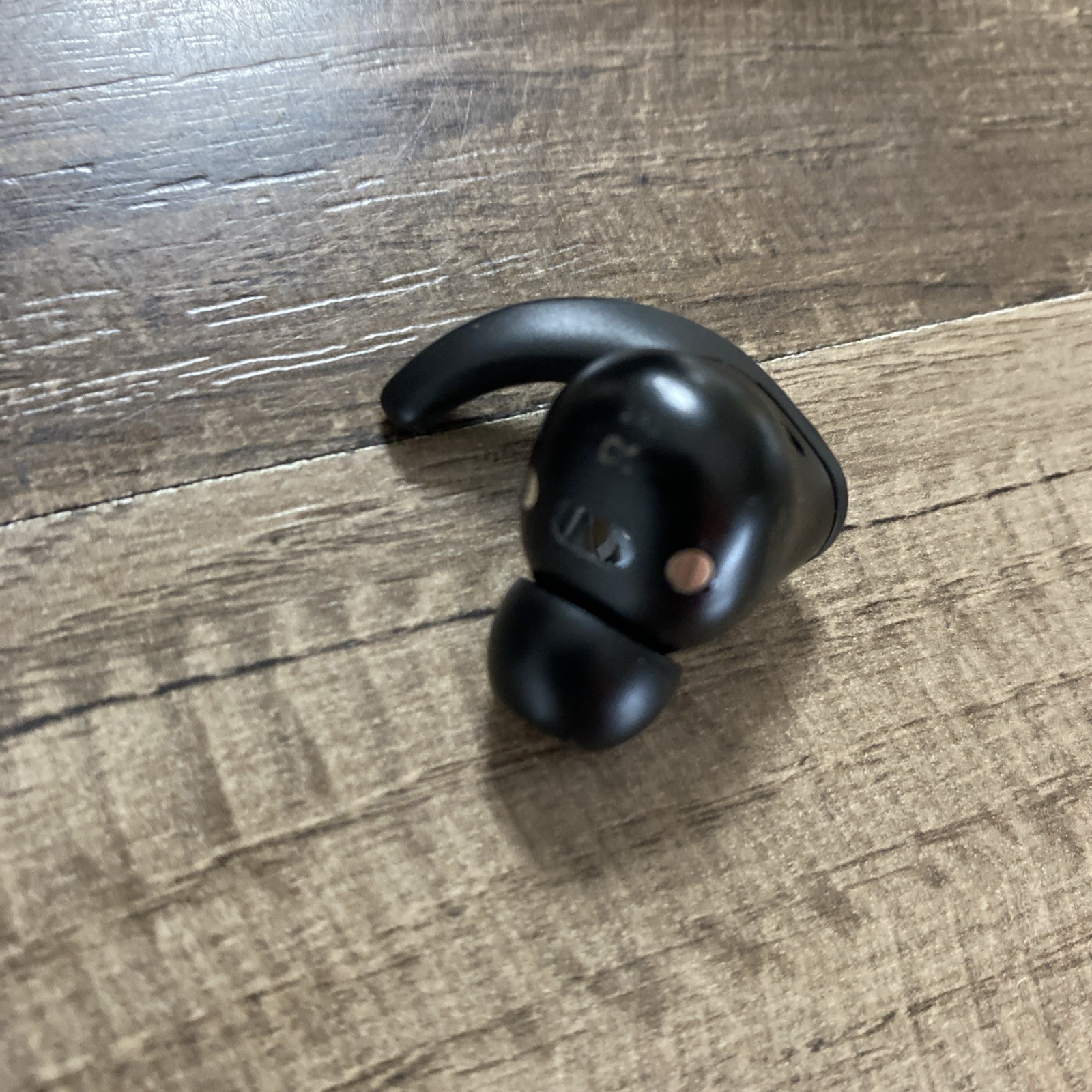 Authentic Dre Beats Fit Pro Wireless Earbud Right SIDE ONLY MK2F3LL/A Read/d