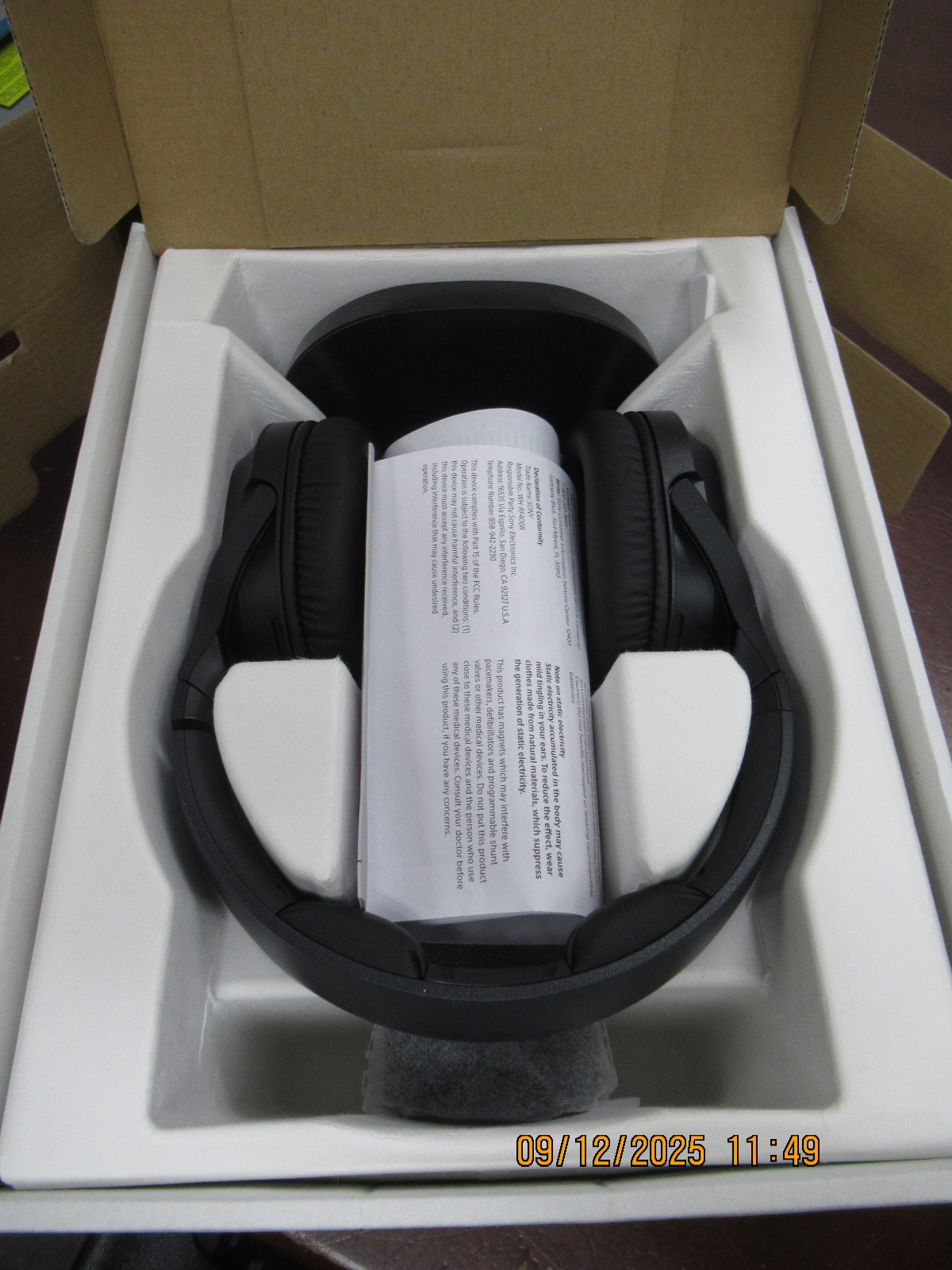 Lot of 5 Sony RF400 Wireless Home Theater Headphones – Black
