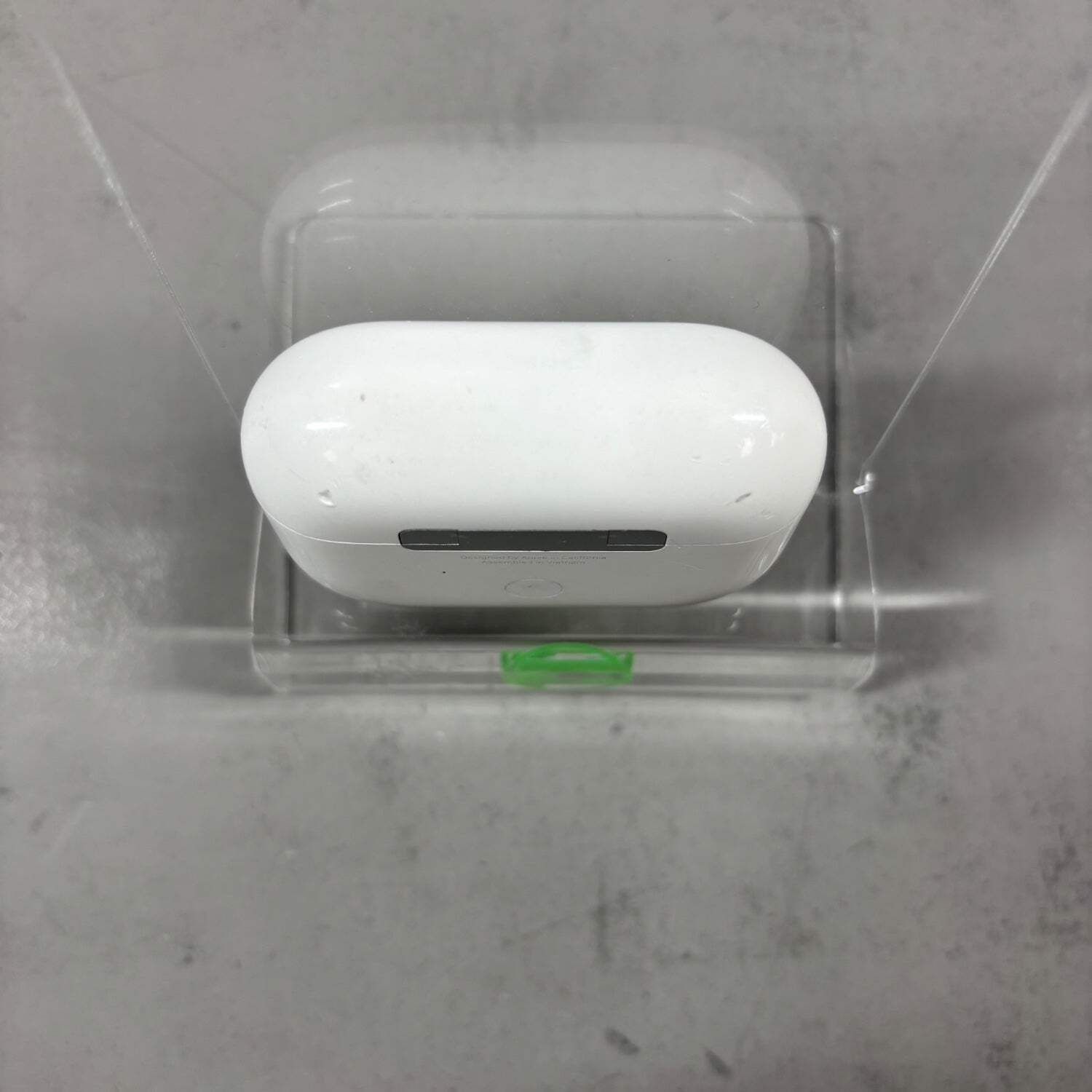 Apple AirPods Pro 3rd Gen with MagSafe Charging Case A2700