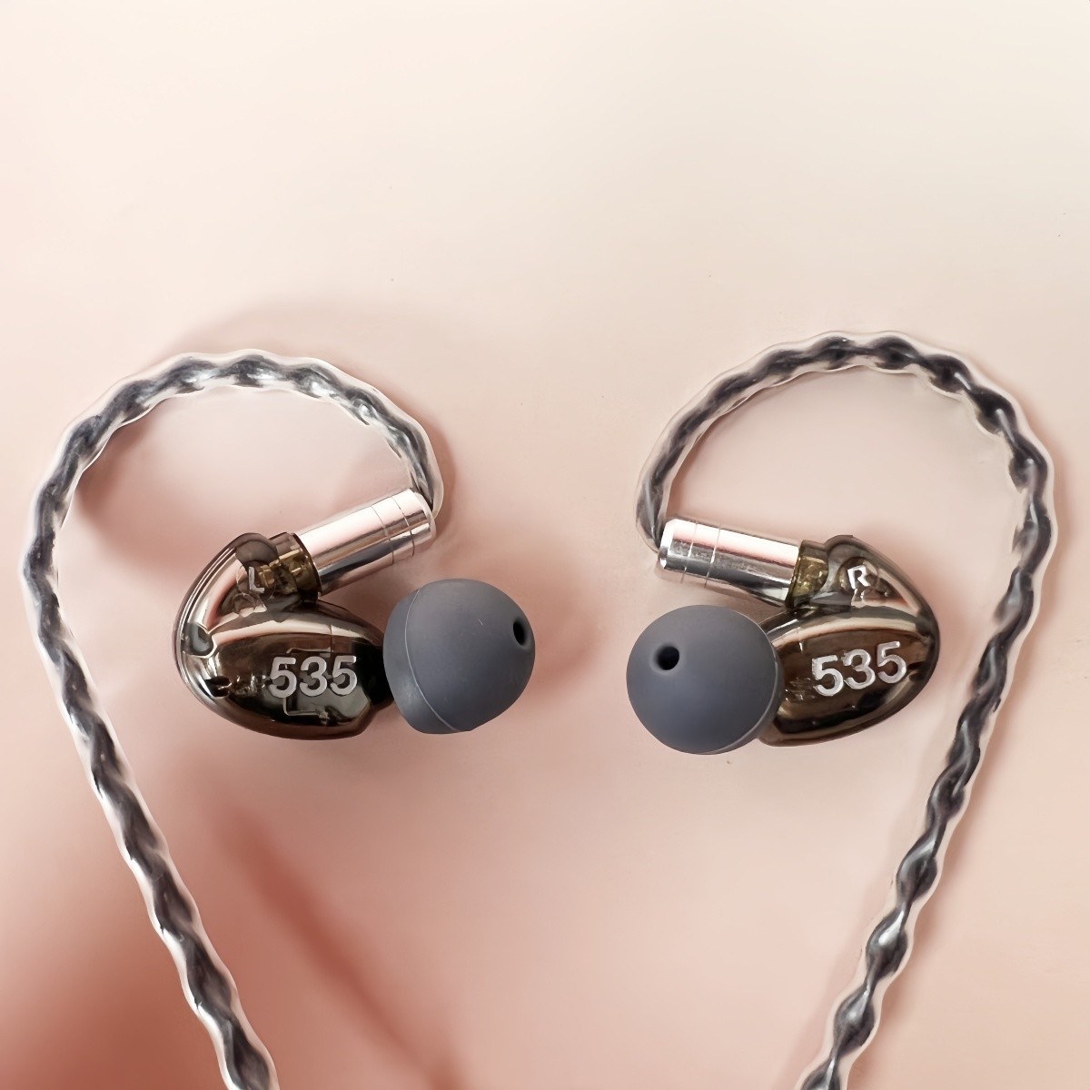 Shure SE535 Sound Isolating Earphones with 3.5mm Pro Cable – Black Gold Earbuds