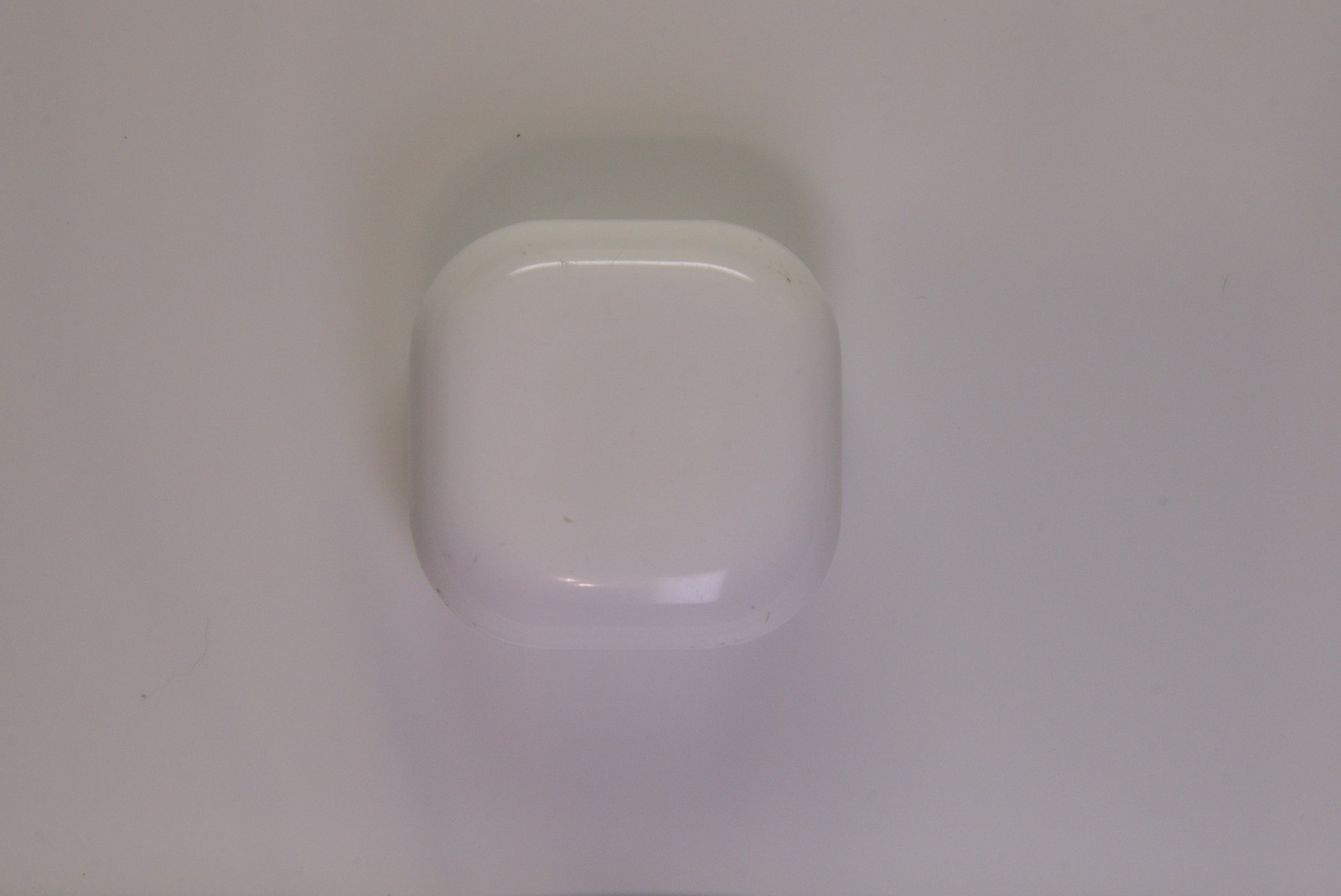 Samsung Galaxy Buds2 Black Wireless Earbuds – Tested and Sanitized!