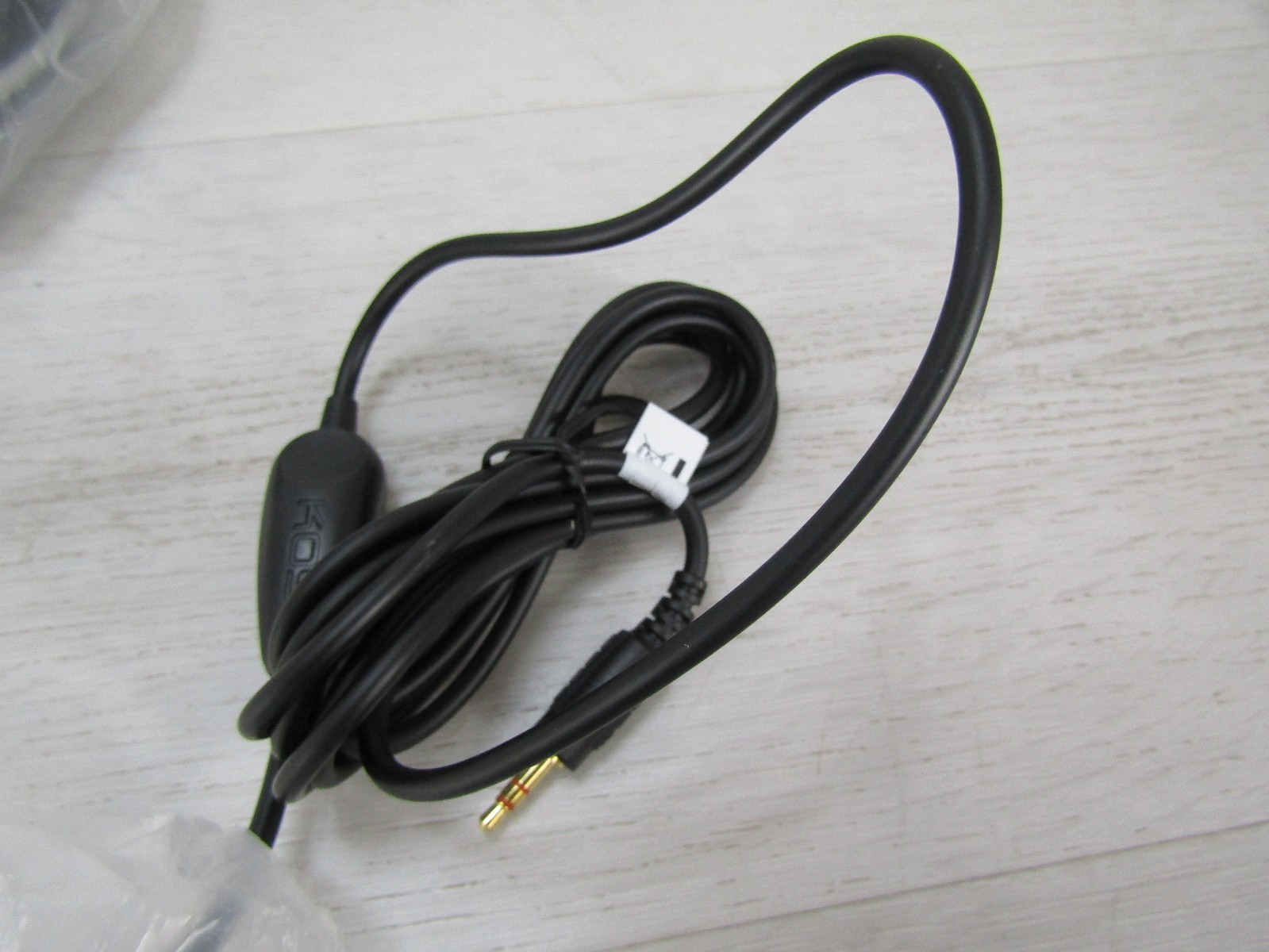 NOS UR29 Collapsible Portable Headphones, Black, Silver