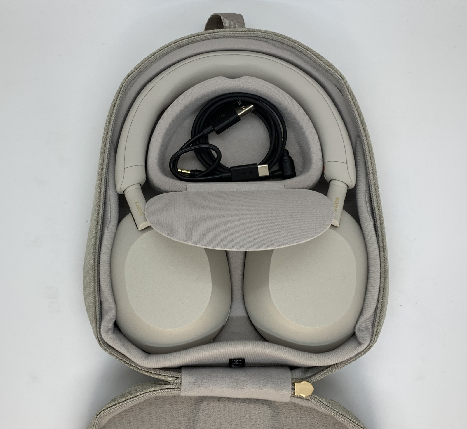 Sony WH-1000XM5 Over the Ear Noise Cancelling Wireless Headphones – Silver – #73