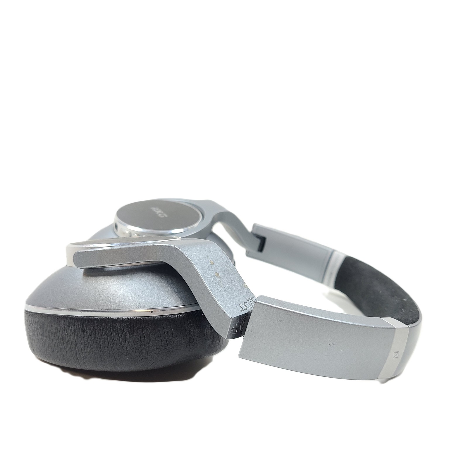 AKG N700 NC Over-Ear Wireless Bluetooth Headphones ANC – Silver Grade B
