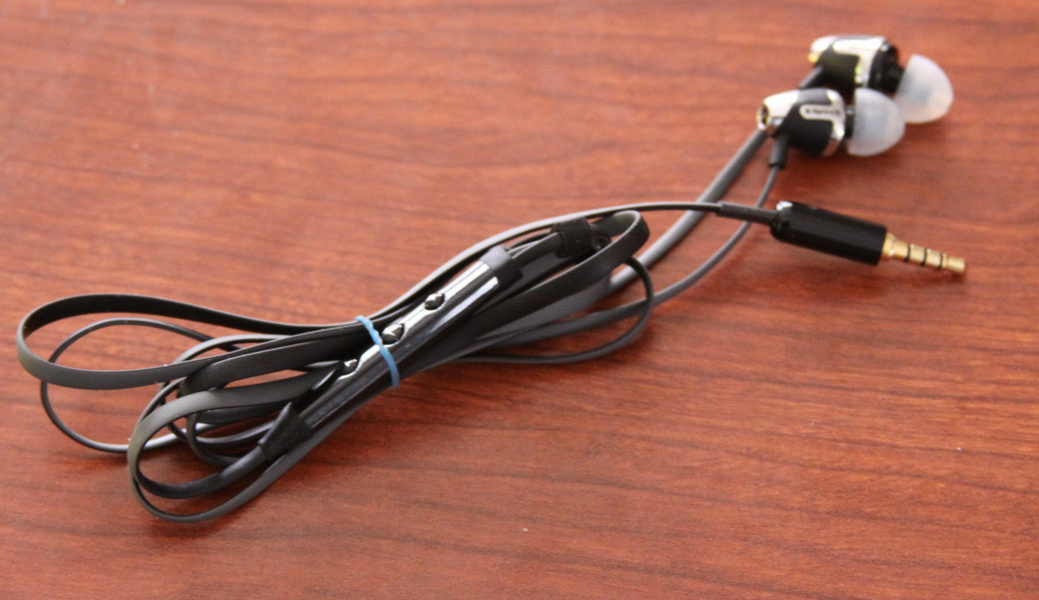 Genuine Klipsch Image S4i II In Ear Flat Cable Black Headphones -Warranty