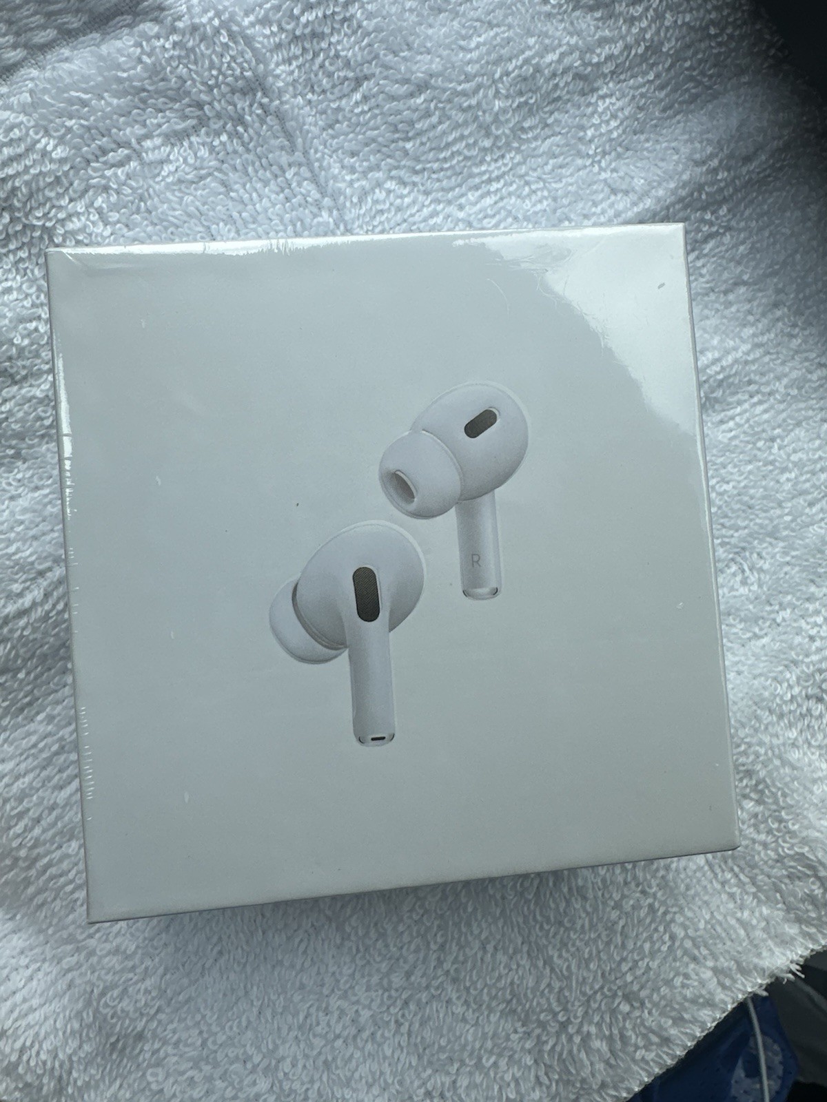 Earphone 2nd Generation White with Charging Case Made in China