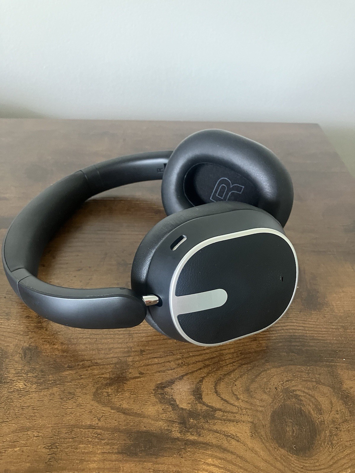 H2 Hybrid Active Noise Cancelling (ANC) Over-Ear Wireless Headphones