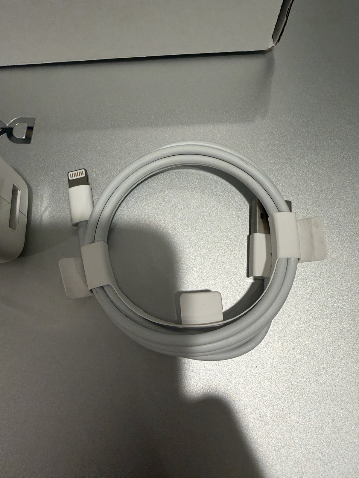Apple AirPods 1st Gen Case, Lightning Cable & 12W USB Power Adapter