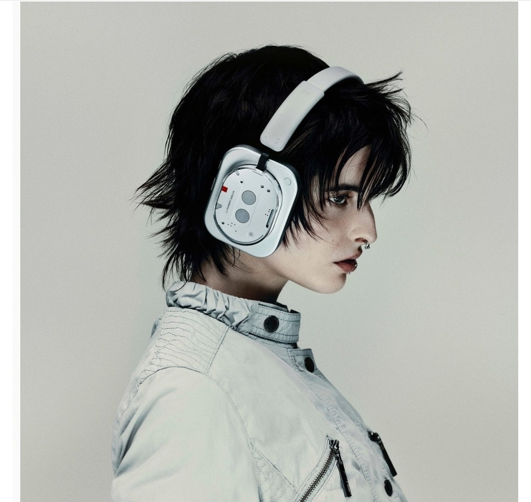 Nothing Technology – Nothing Headphone (1) – Wireless ANC headphones,6 mics, KEF
