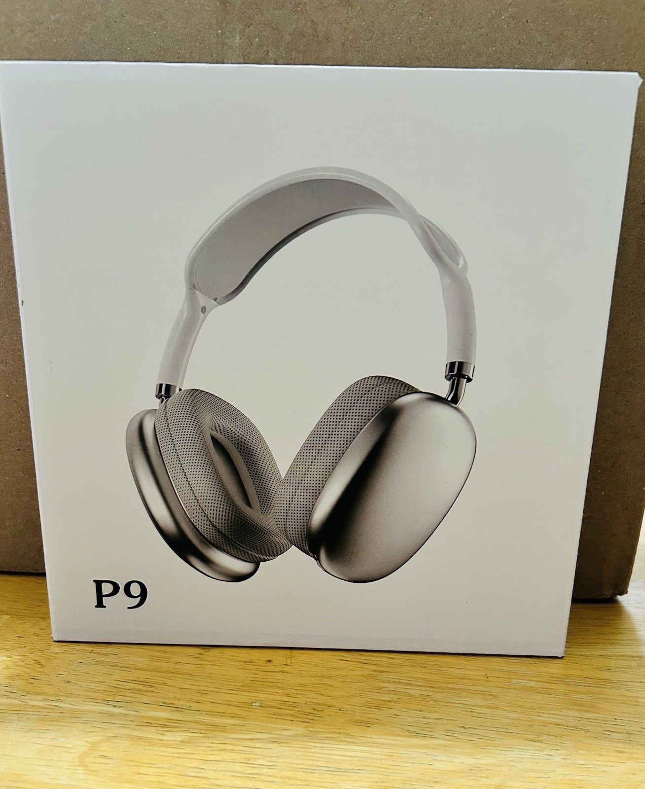 Model P9 Bluetooth Headset Headphones 50mm HiFi Dynamic Coil Speaker NEW IN BOX