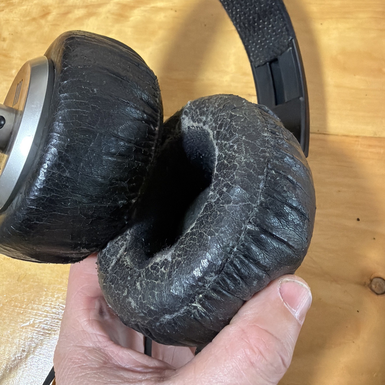 Sony EXTRA BASS MDR-XB500 Headphones Closed Back – Tested – *Bad Pads