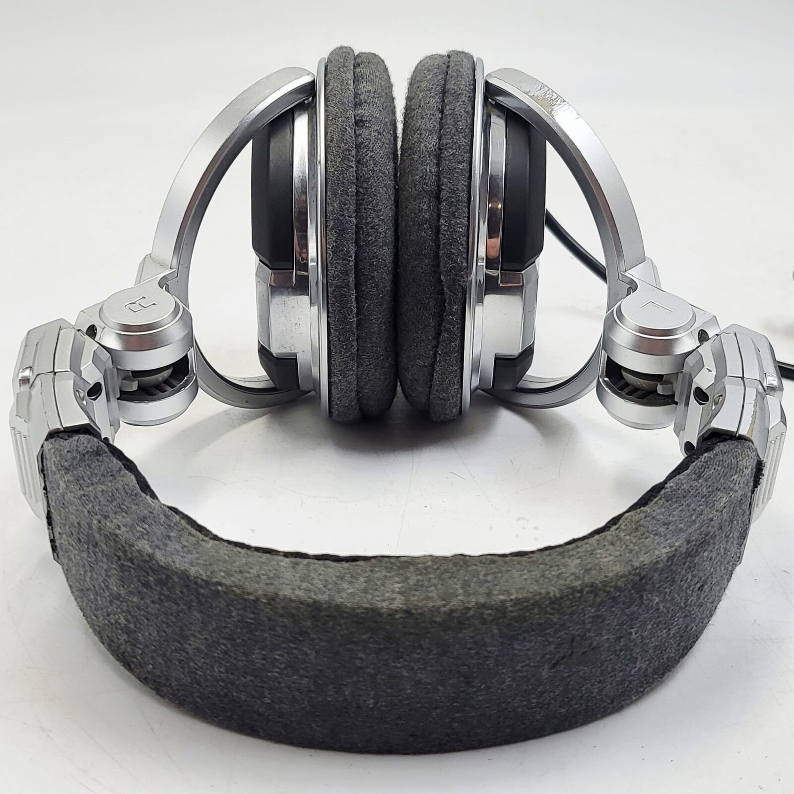 Pioneer HDJ-1000 Professional DJ Headphones – Vintage Silver