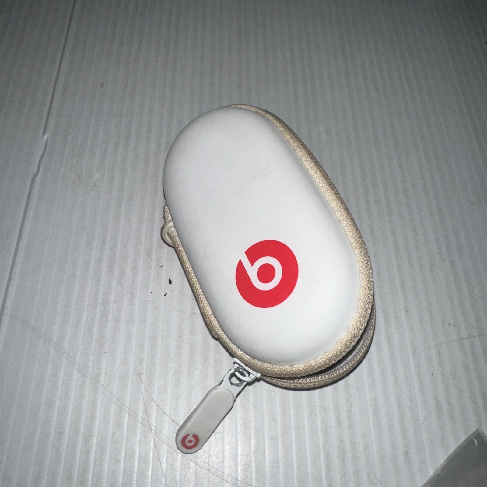 Beats By Dre Tour Corded Headphones K4713 As Is Working W/ Case