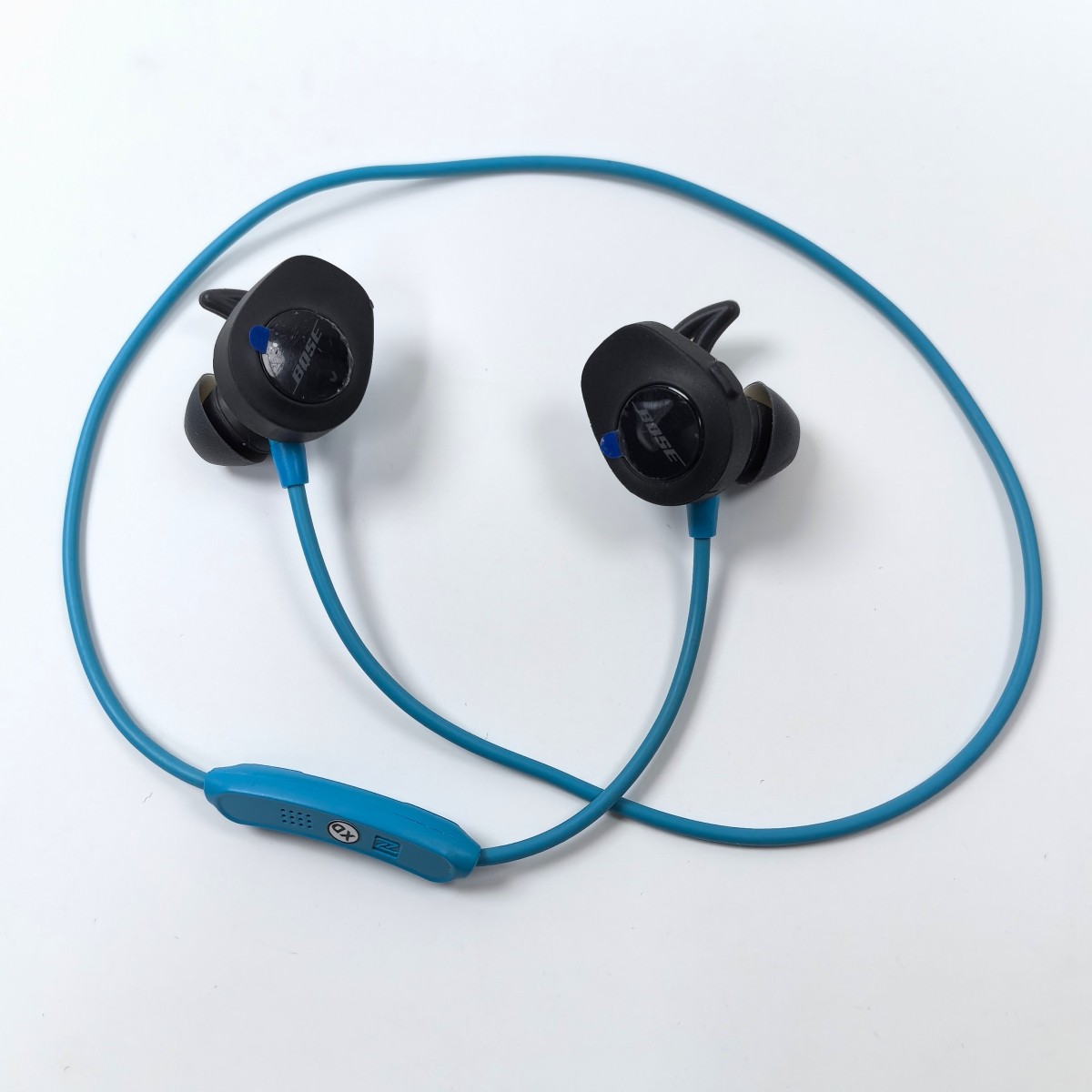 Bose SoundSport Bluetooth Wireless Headphones In-Ear Neckband Earbuds Blue