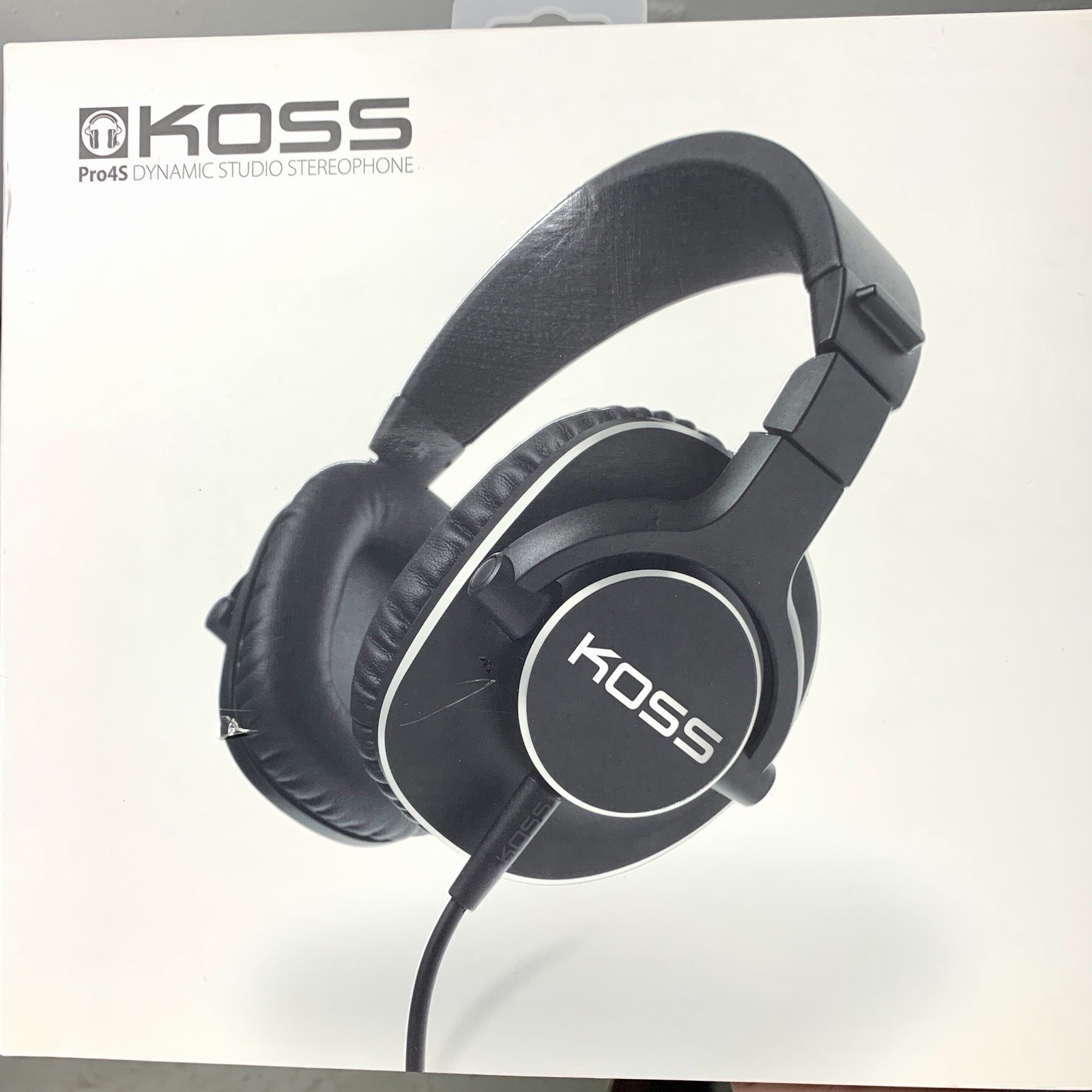 KOSS Pro4S Over-Ear Studio Headphones Detachable Cable NEW