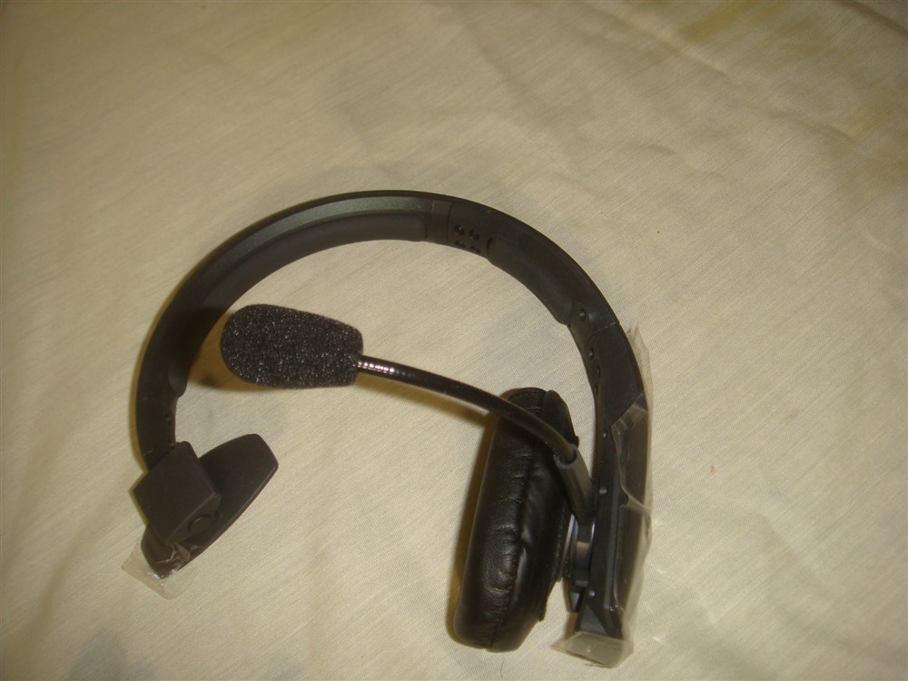 BLUE PARROT B450-XT WIRELESS BLUETOOTH TRUCKER CELL PHONE HEADSET -NOB