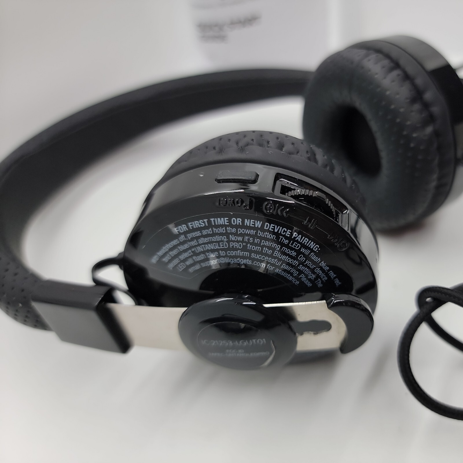 LilGadgets Untangled Pro Wireless Kids Heapdhones On-Ear Toddler Headphones