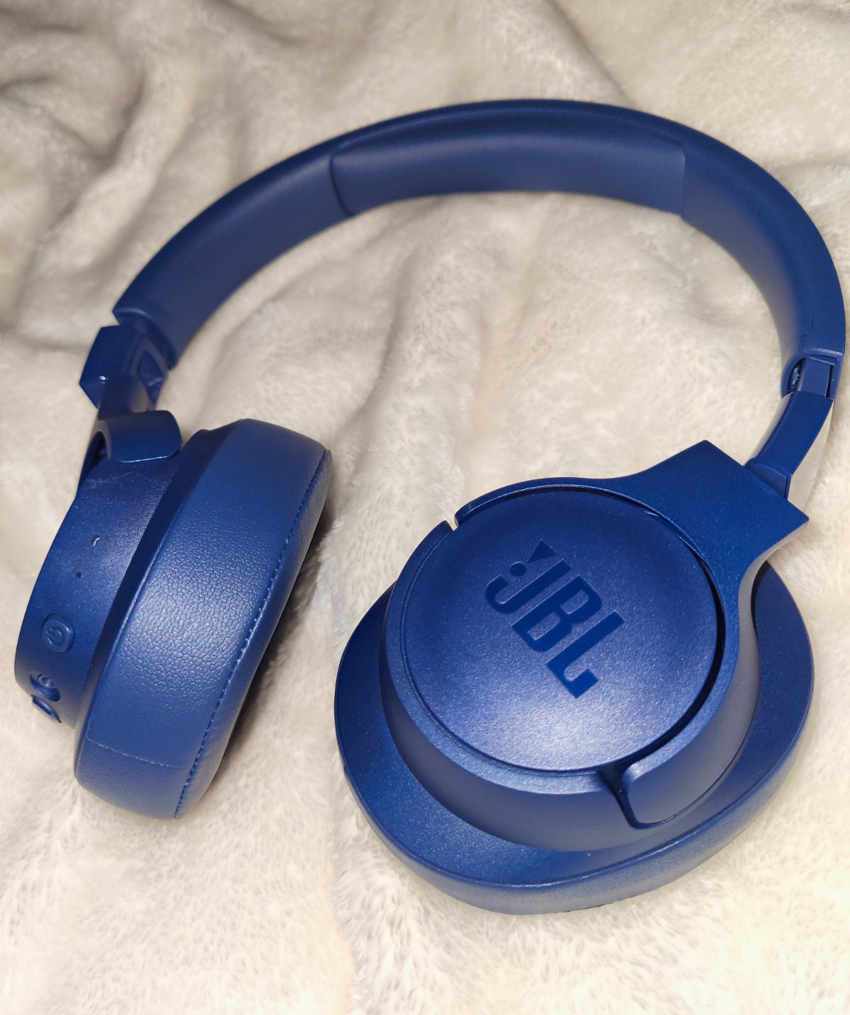 JBL Tune 720BT Bluetooth On-Ear Headphones Blue Foldable Multipoint Calls