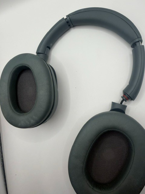 Sony – ULT WEAR Wireless WHULT900N Headphones – Forest Gray(FOR PARTS)