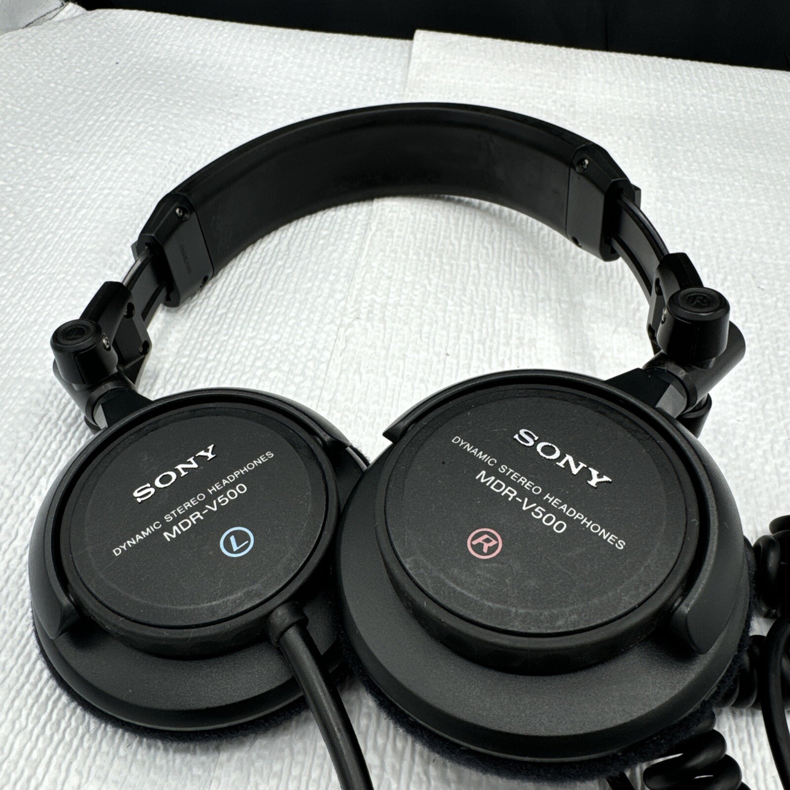 Genuine Original Sony MDR-V500 DJ Stereo Monitor Headphones Made in Thailand