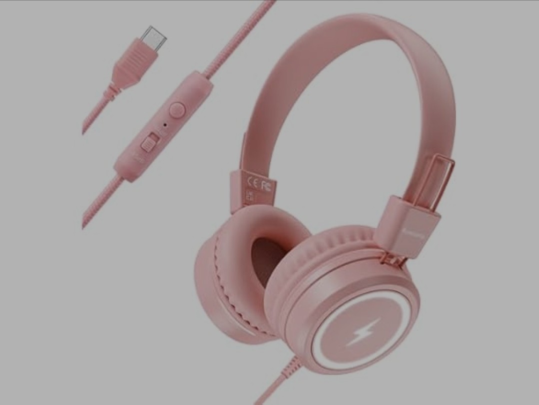 Bywulanda Kids Headphones w/ LED Lights – USB Type-C Wired – Pink – School