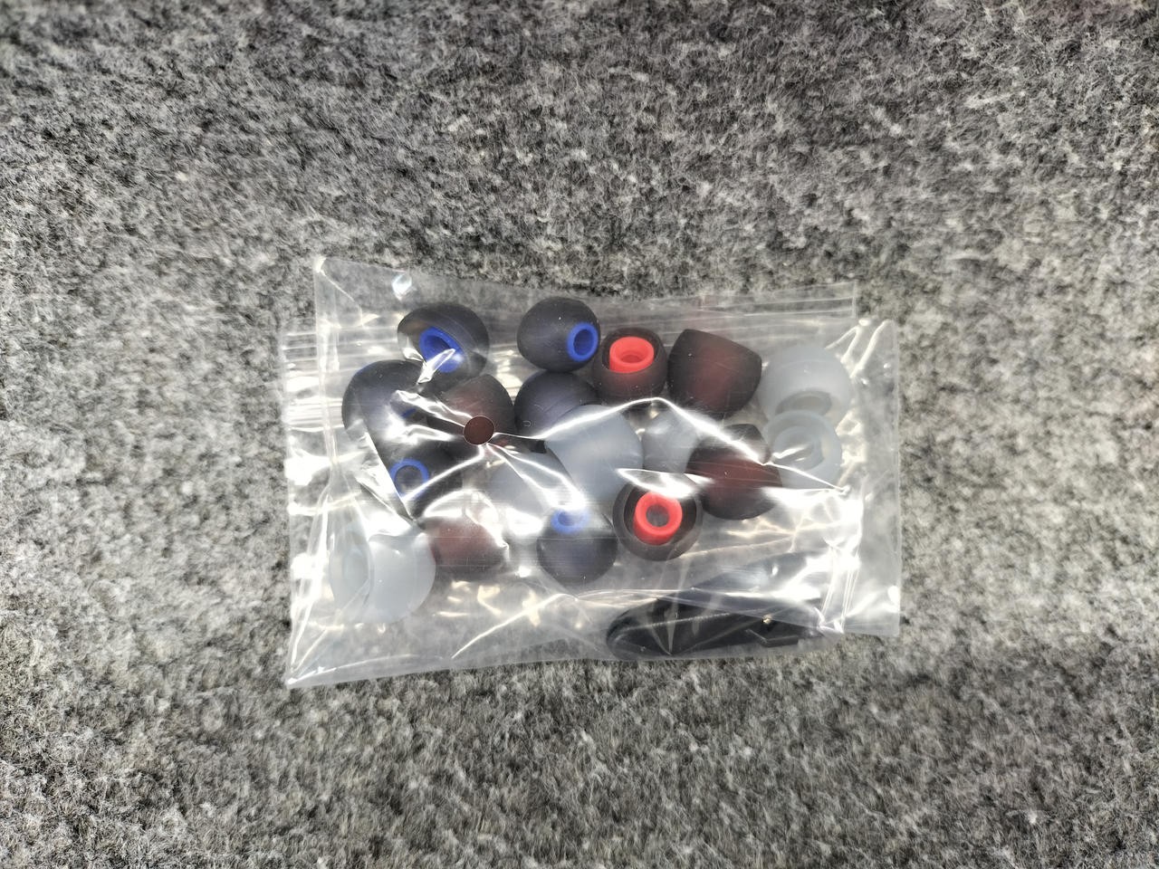 DUNU TITAN S Earphones