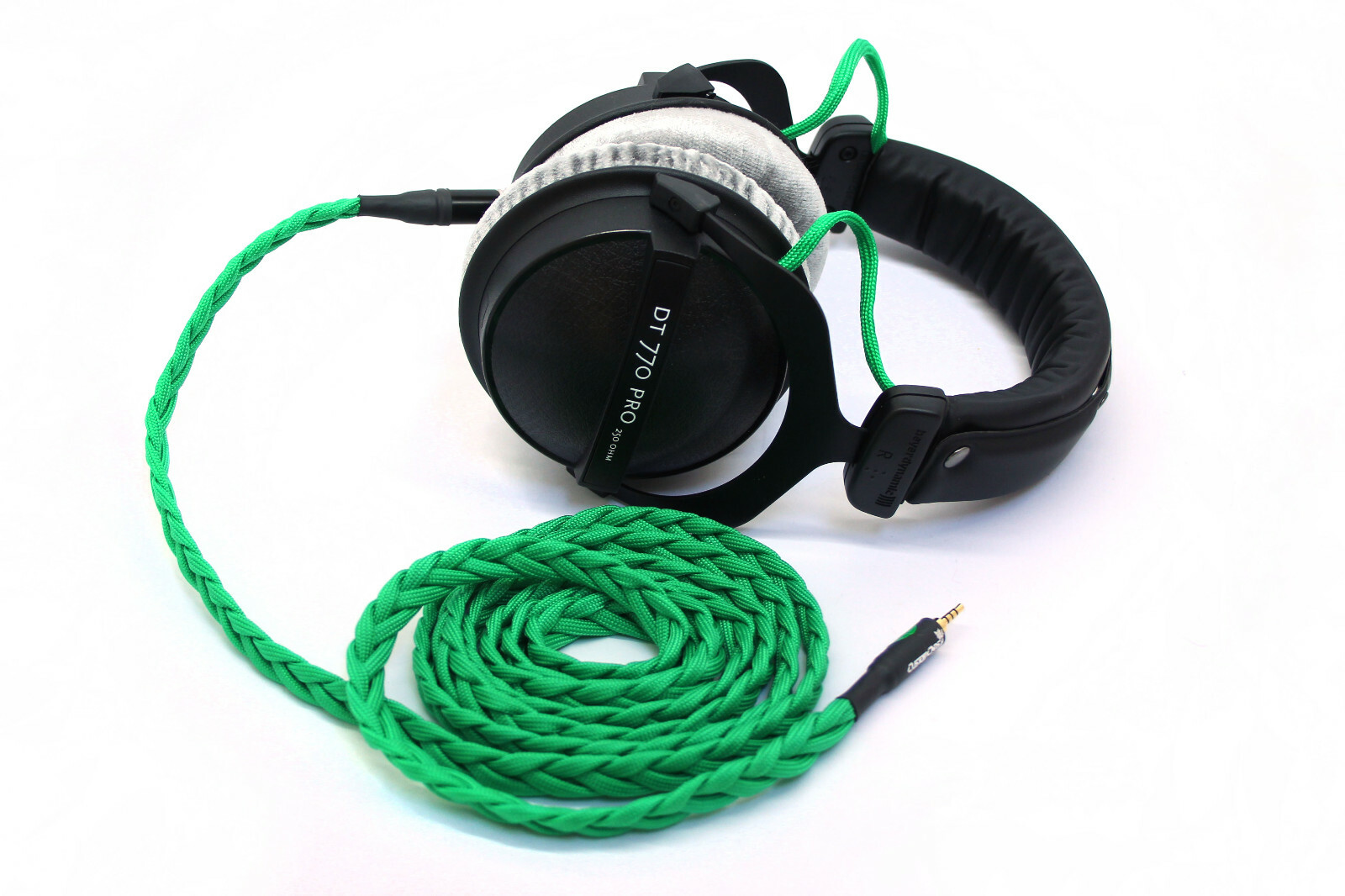 Uber Beyerdynamic DT770 with detachable balanced litz cable & modded drivers 80Ω