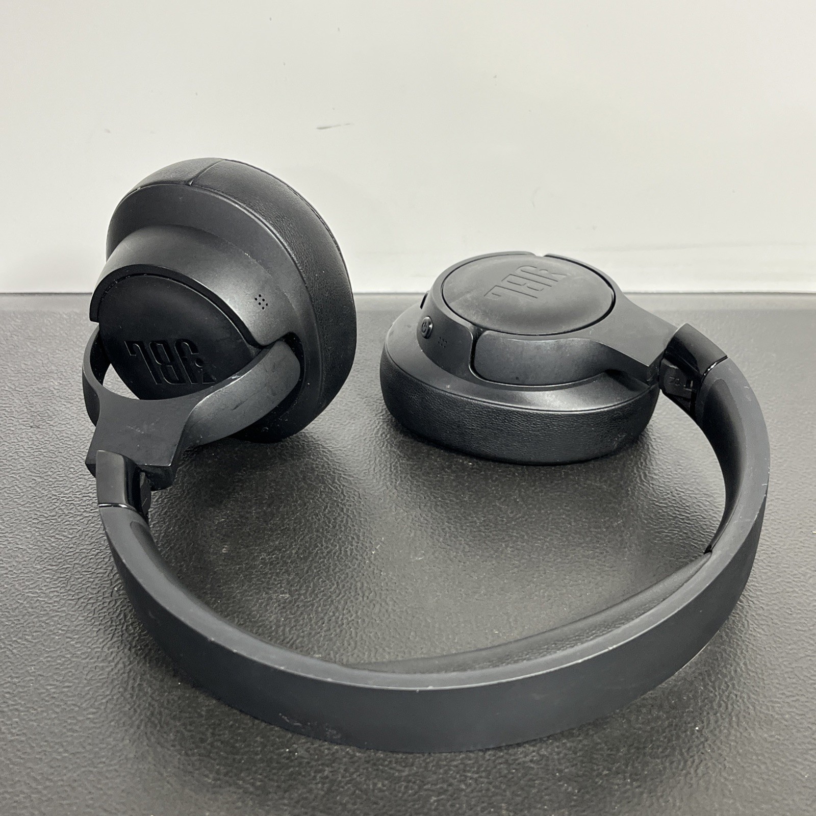 JBL Tune 770NC Bluetooth Noise Cancelling Wireless Headphones-Black