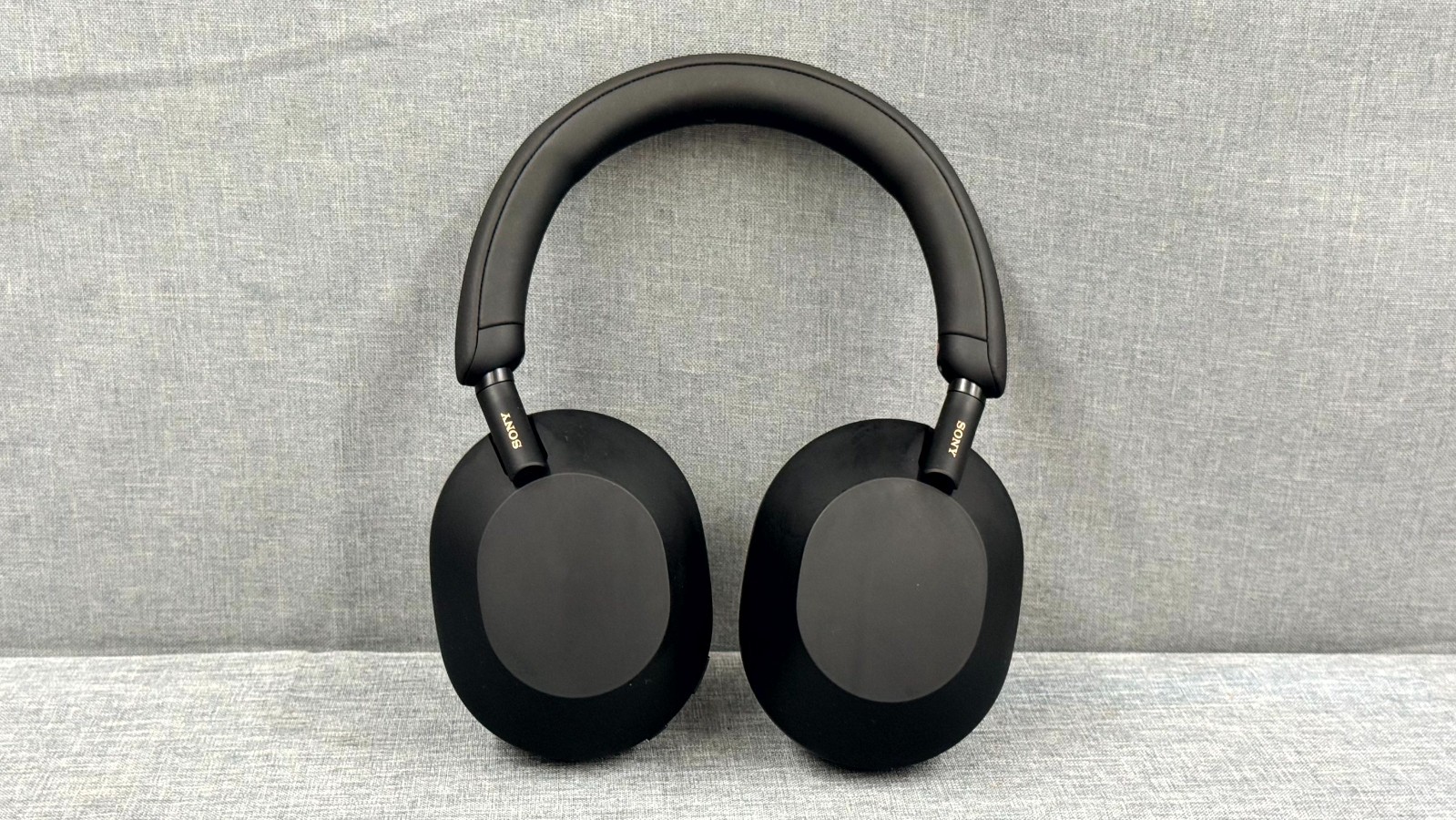 Sony WH-1000XM5 Wireless Noise Canceling Headphones YY2954 – Black