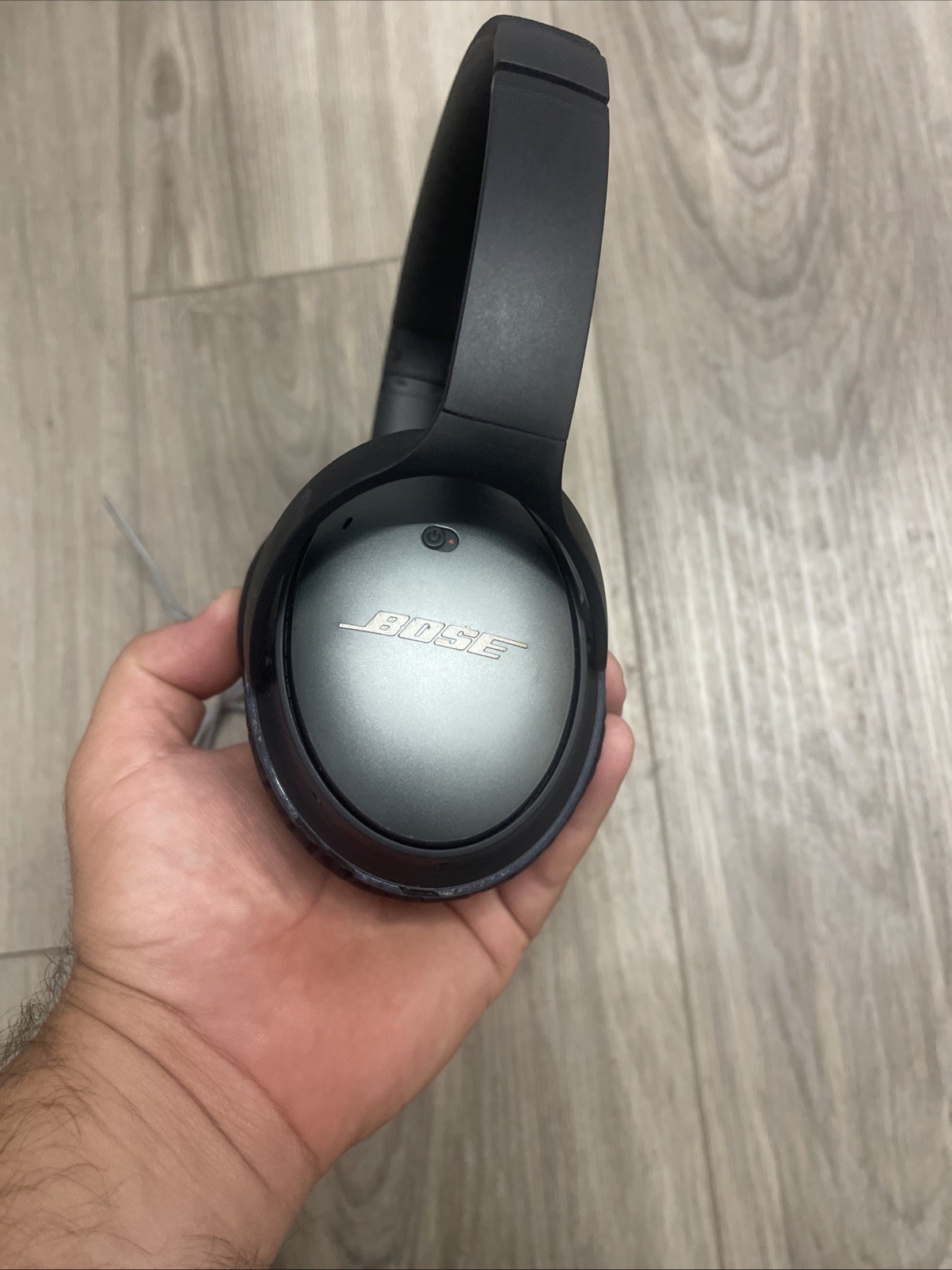 Bose QuietComfort 25 (QC25) Noise Cancelling Wired Headphones (NO CASE)