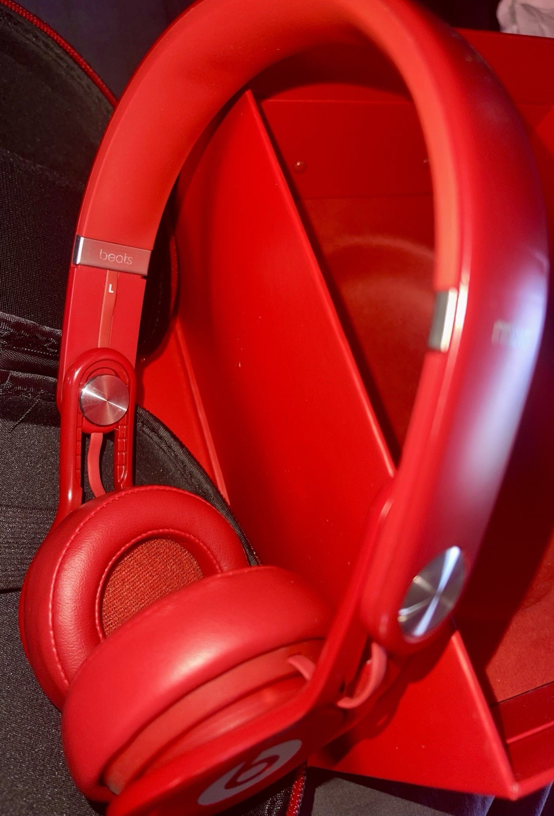 BEATS ? MIXR MIXER DJ PROFESSIONAL WIRED HEADPHONES FIRE RED ?❤️