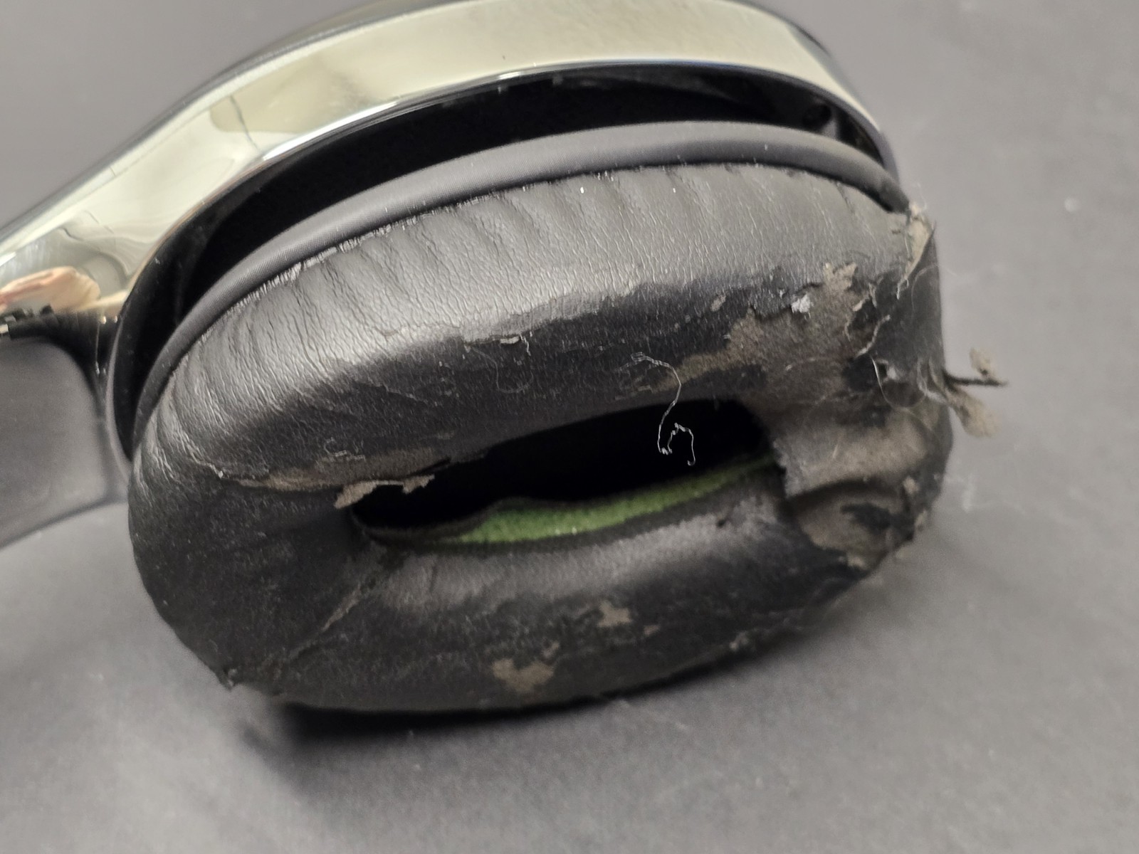 Original SOUL Headphones by Ludacris / Free Fast Shipping.