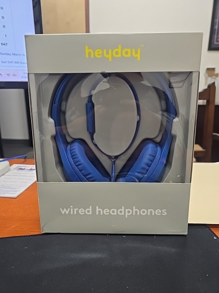 Heyday Wired On-Ear Headphones – With Microphone- Blue – NEW