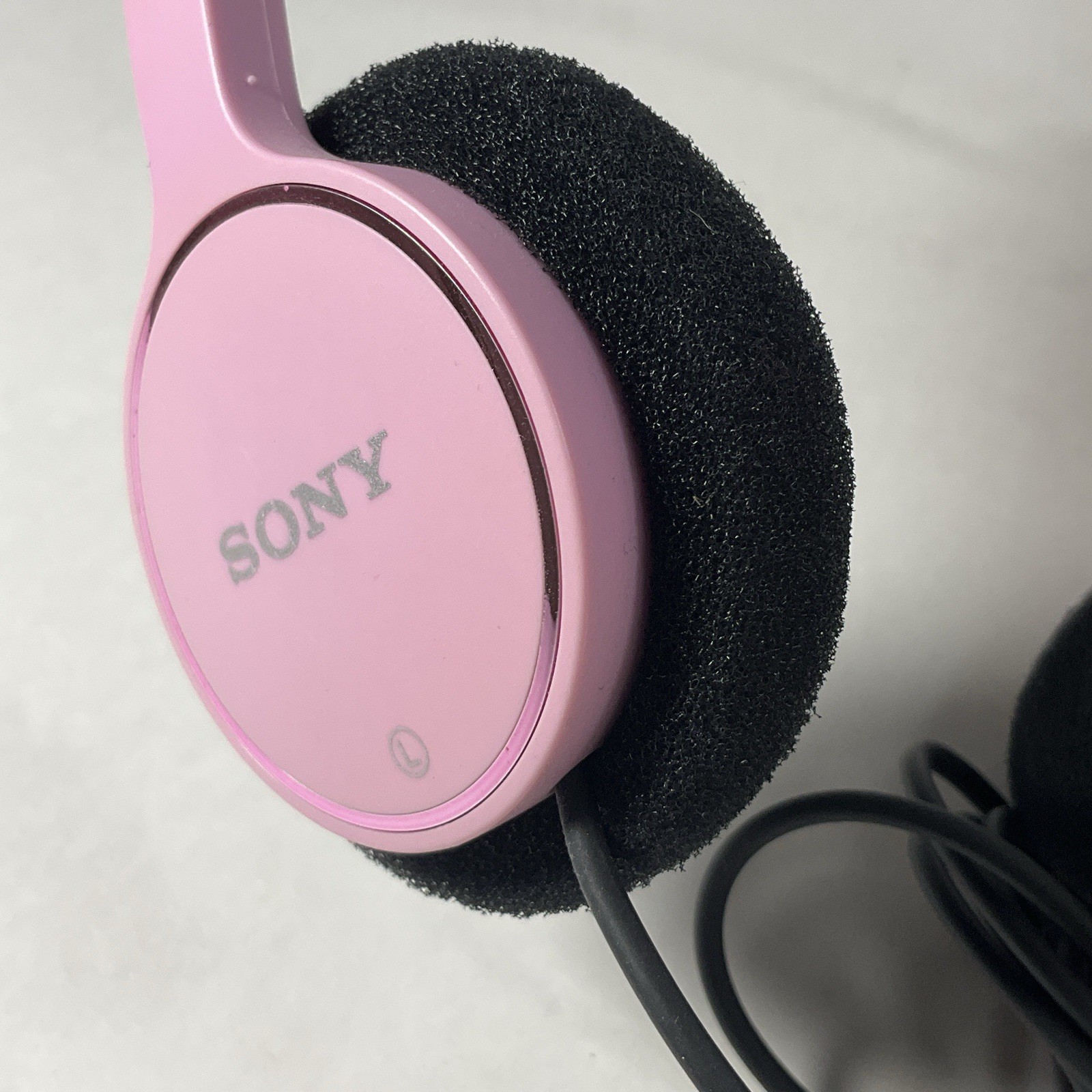 Lot of 2 Vintage Sony MDR-222 Black & Pink Wired On-Ear Headphones Retro Tested