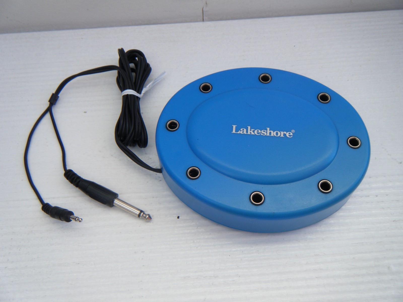Lakeshore Learning Listening Center 8-Port headphone Hub