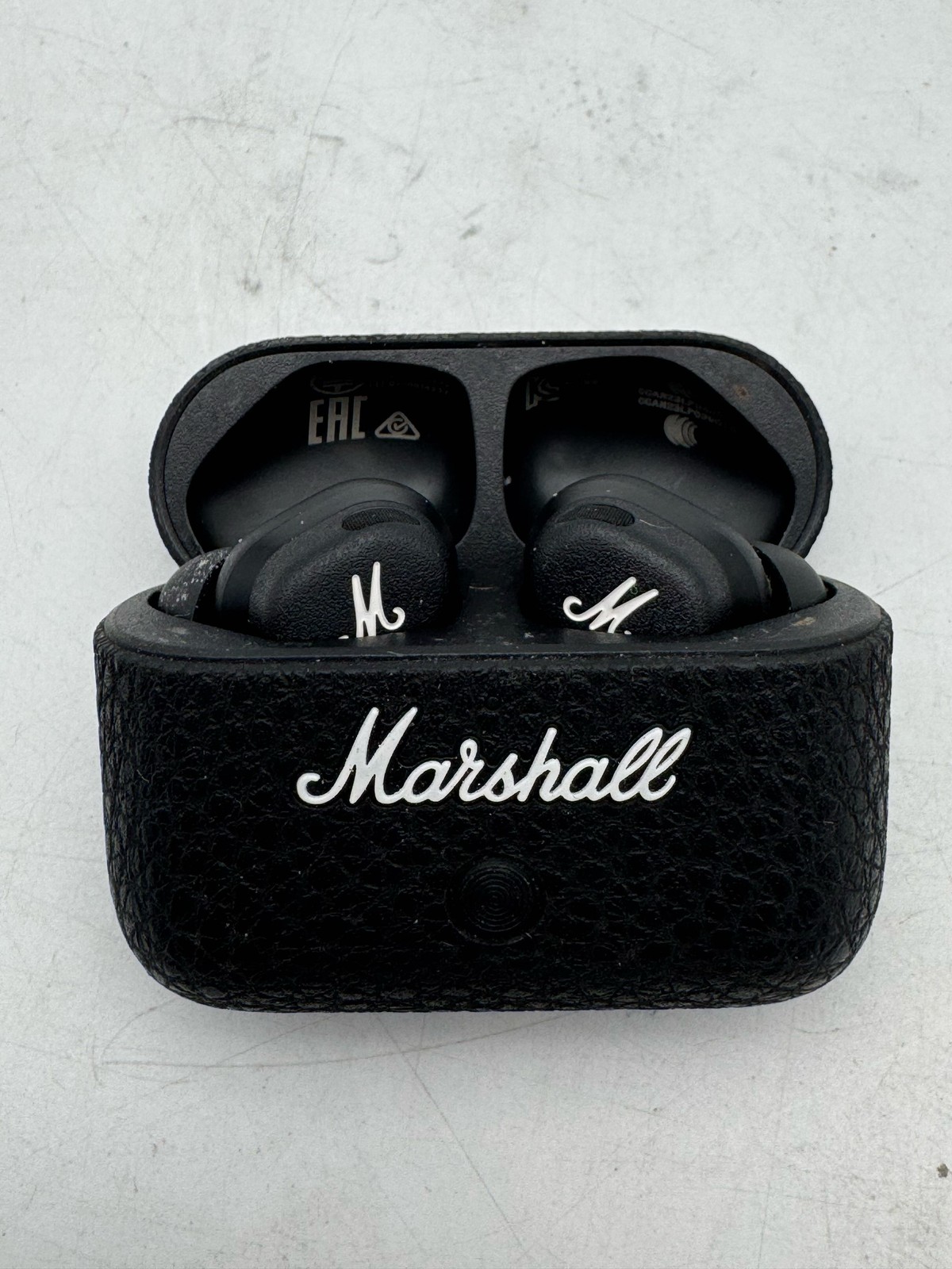 Marshall Motif II True Wireless Noise-Canceling Earbuds Headphones Black