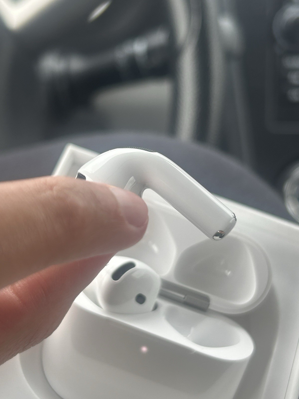 Apple AirPod 4; BRAND NEW, NEVER USED!!In-Ear/Wireless/Bluetooth w/ USB-C Case.