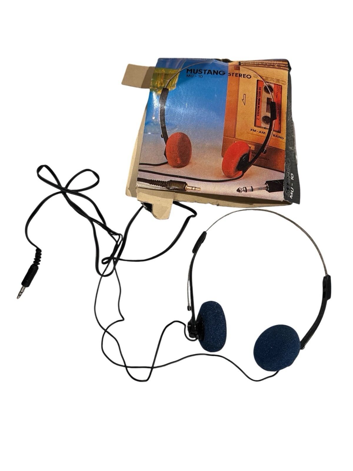 Mustang Stereo MU-10 Stereo Headphone Dynamic 27mm Dome 100 db @ 1000 Hz