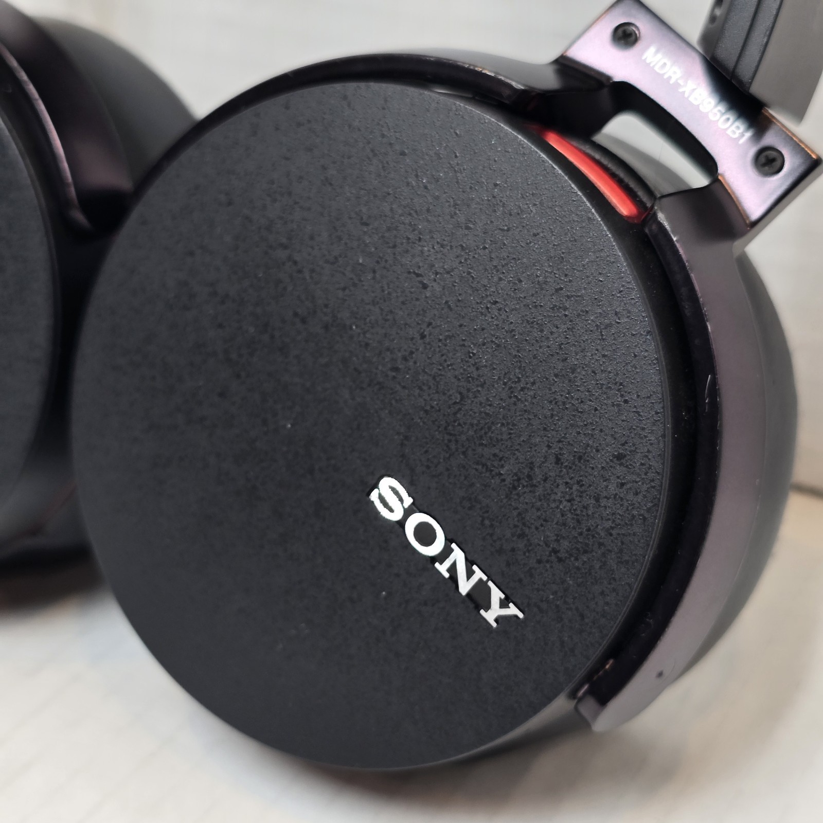 Sony MDR-XB950BT Wireless Headphones Over-Ear Extra Bass Black