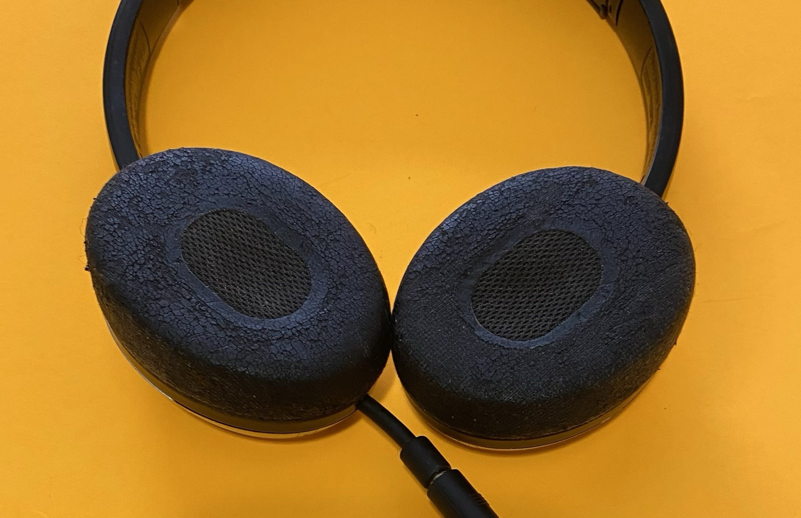 Bose OE Triport On-Ear Foldable Headphones – Black and Silver Working
