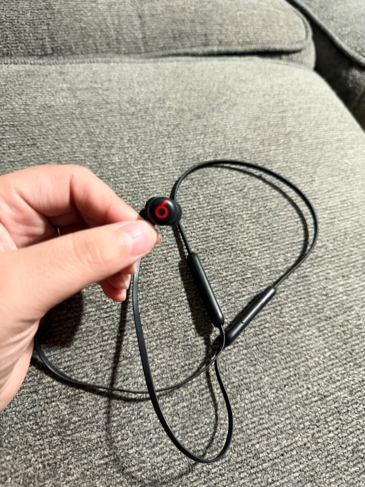 Beats by Dr. Dre Flex Wireless In-Ear Headphones – Beats Black